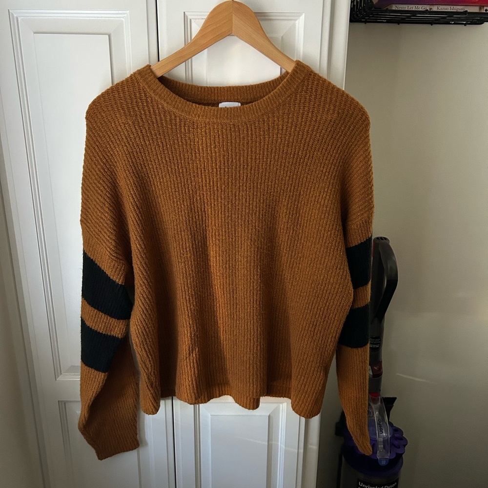 Cute cozy sweater